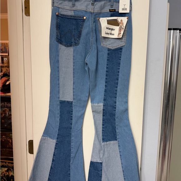 Patchwork Two-Tone Denim Flared Jeans - Blue - Picture 3 of 11